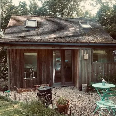 The At Shambala- Now With Sauna Available To Book! * Whitby